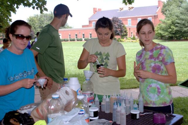 Preparing for Tie-Dye 2013
